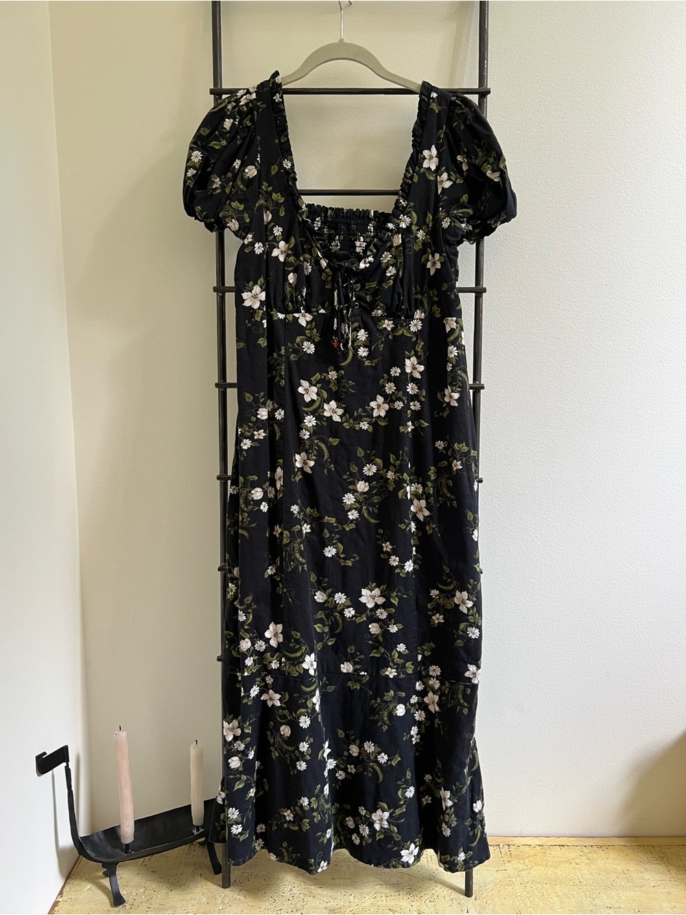 Maeve Black Floral Midi Dress with Puff Sleeves 🤍🌱